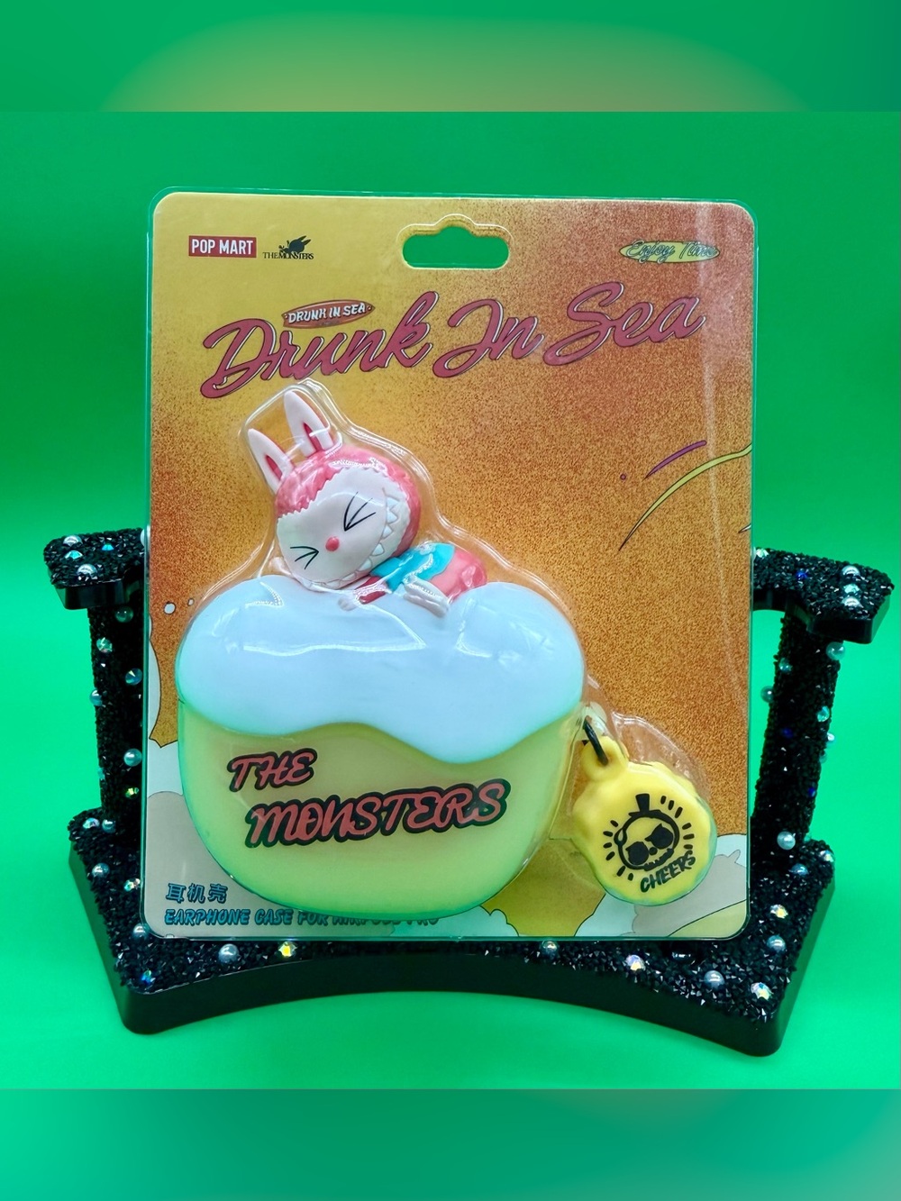 Labubu earphone case